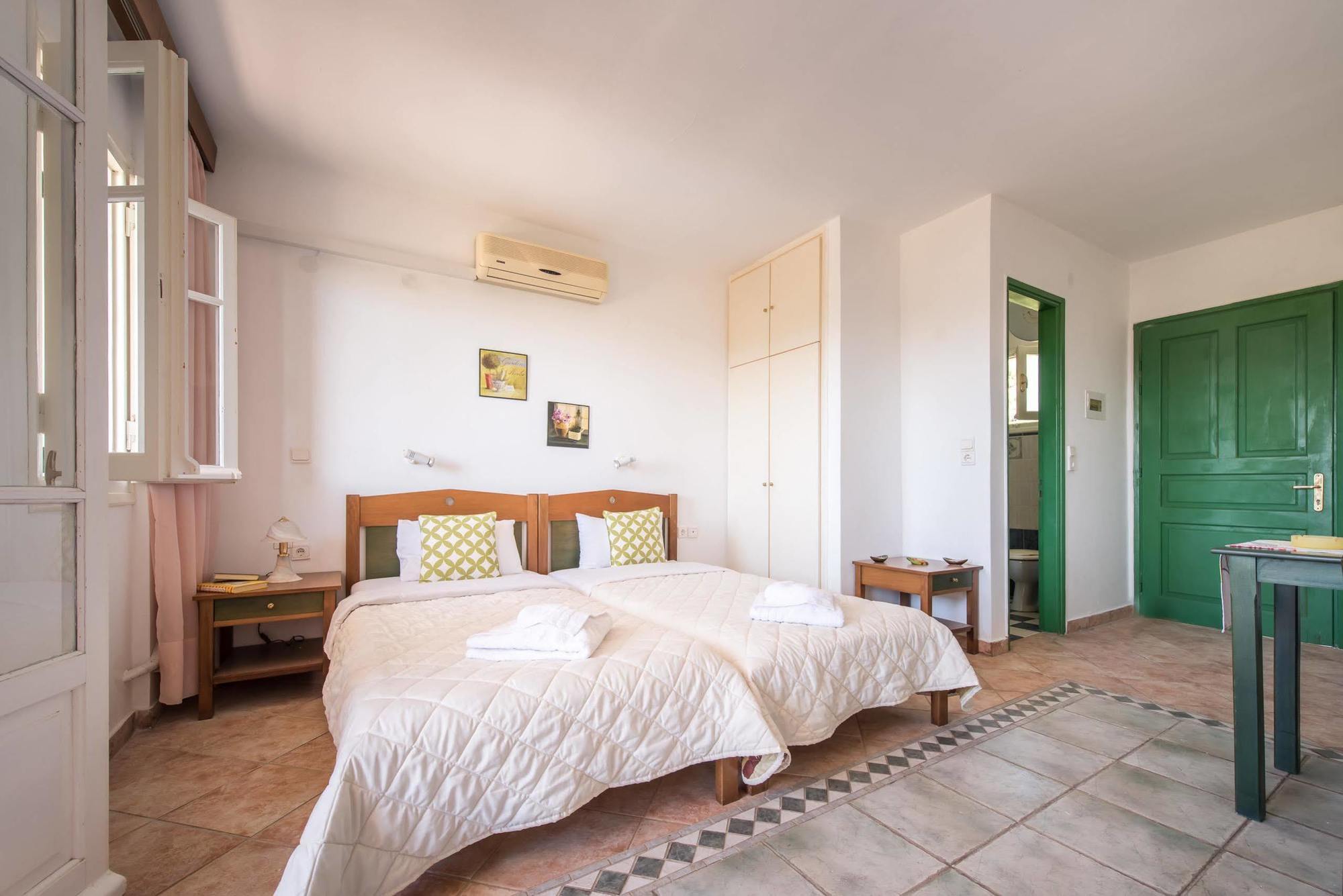 Dolce Hotel 3*
